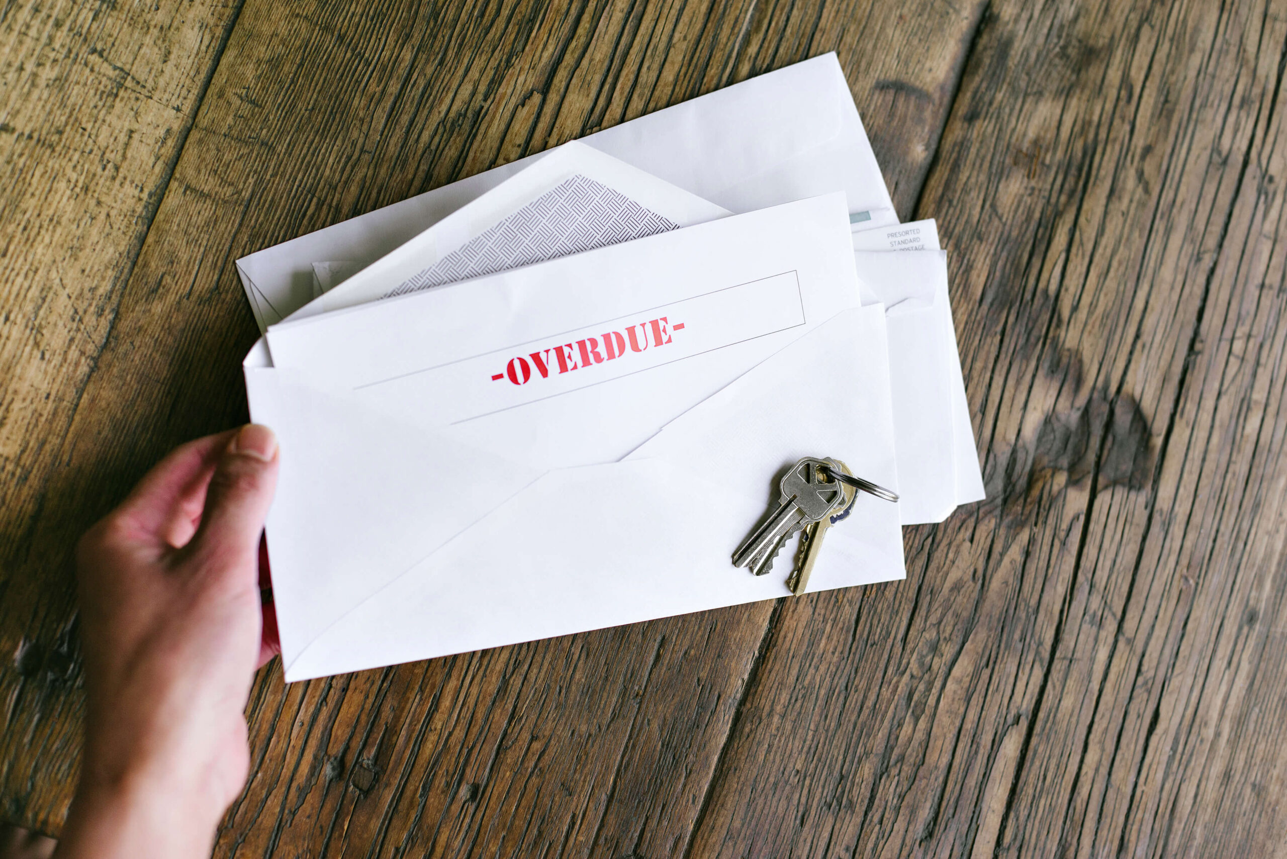 how-to-handle-late-paying-renters